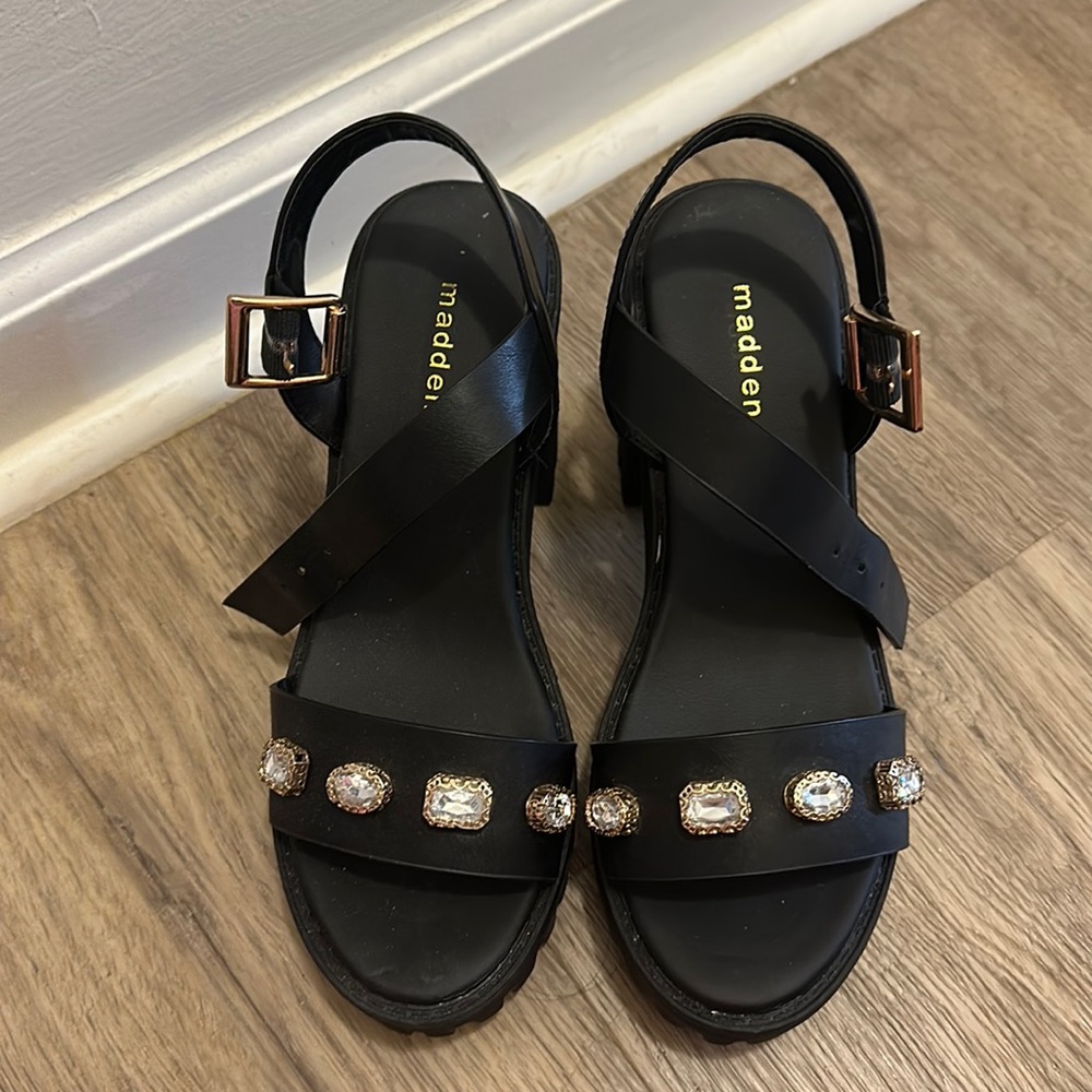 Black chucky heel sandals. Madden girl size 6